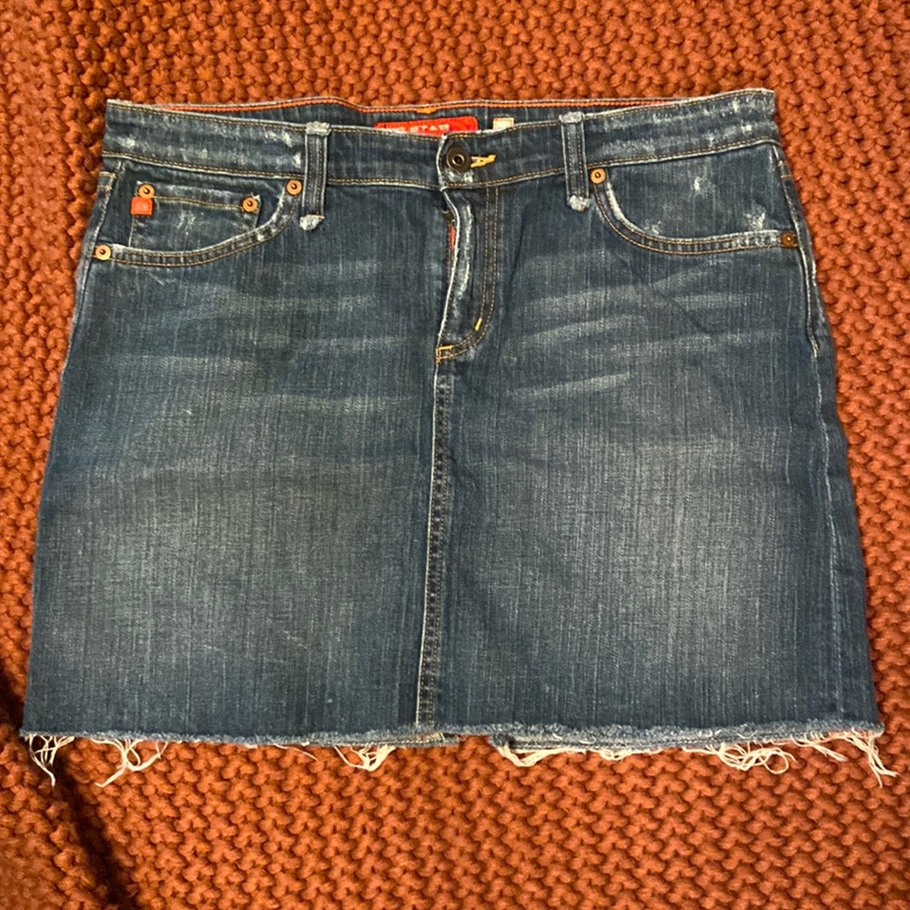 Jean skirt w/ slit